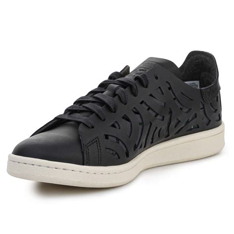 adidas stern schuhe cutout|Cut.